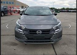 نيسان فيرسا